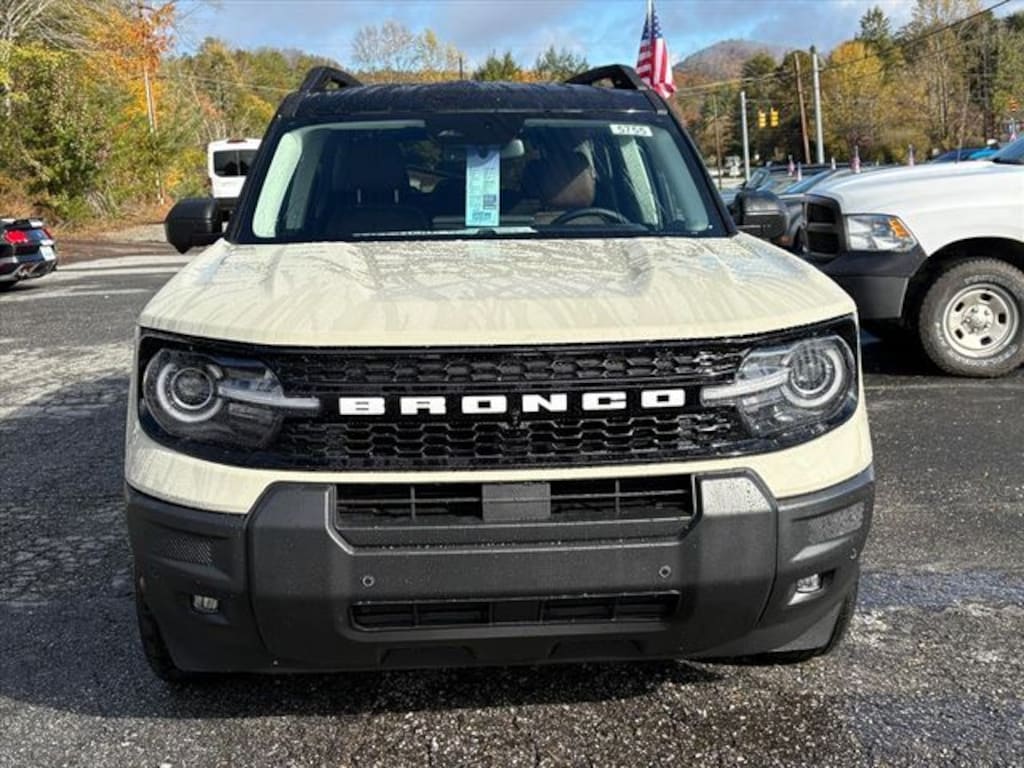 New 2025 Ford Bronco Sport Outer Banks SUV