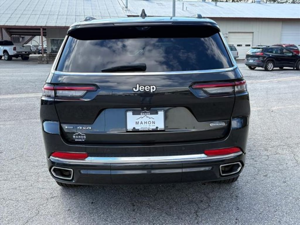 Used 2022 Jeep Grand Cherokee L Overland SUV