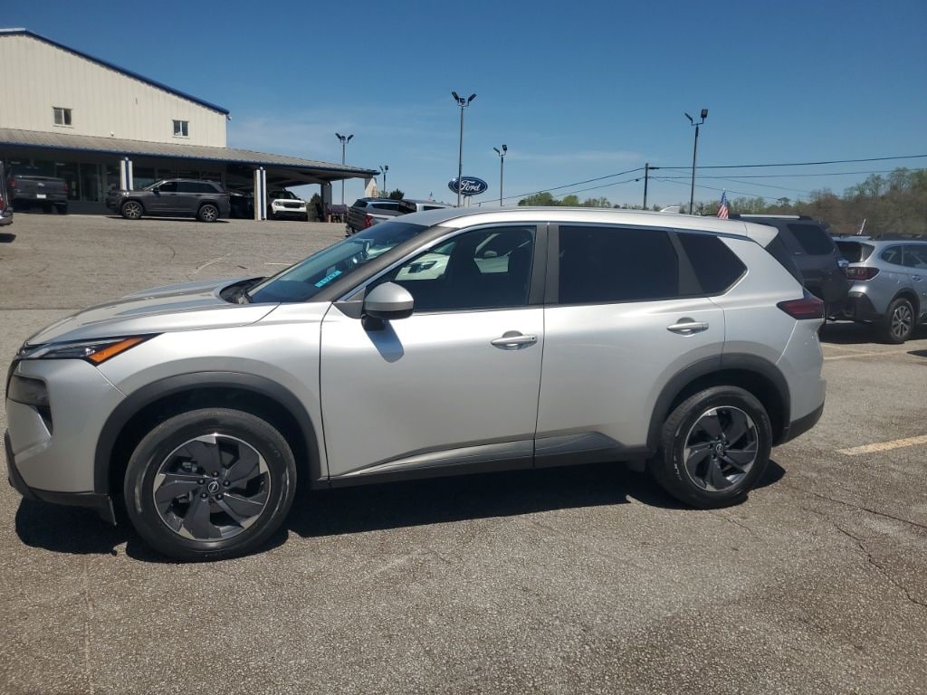 Used 2025 Nissan Rogue SV SUV