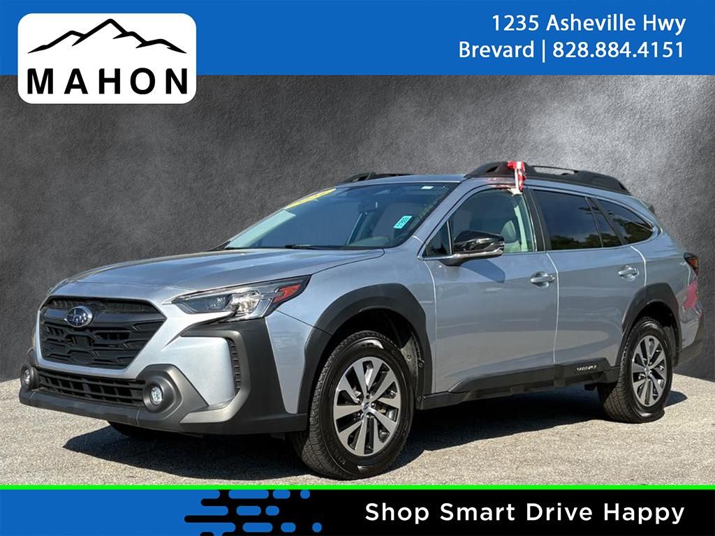 2024 Subaru Outback Premium's photo