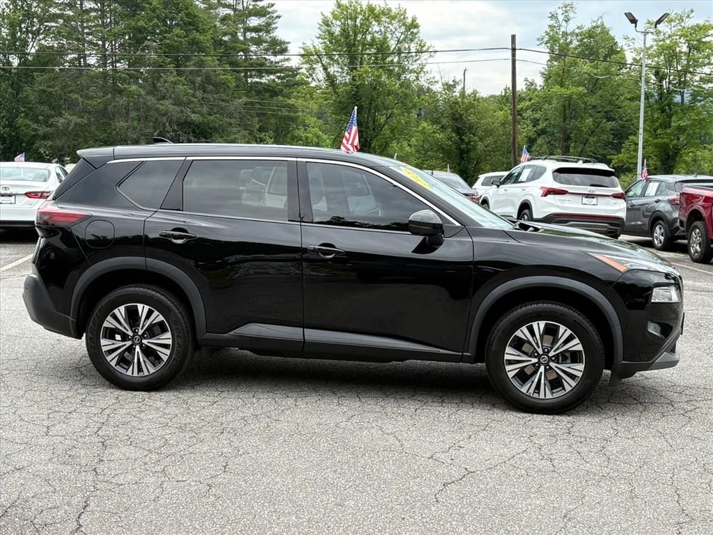 Used 2021 Nissan Rogue SV SUV