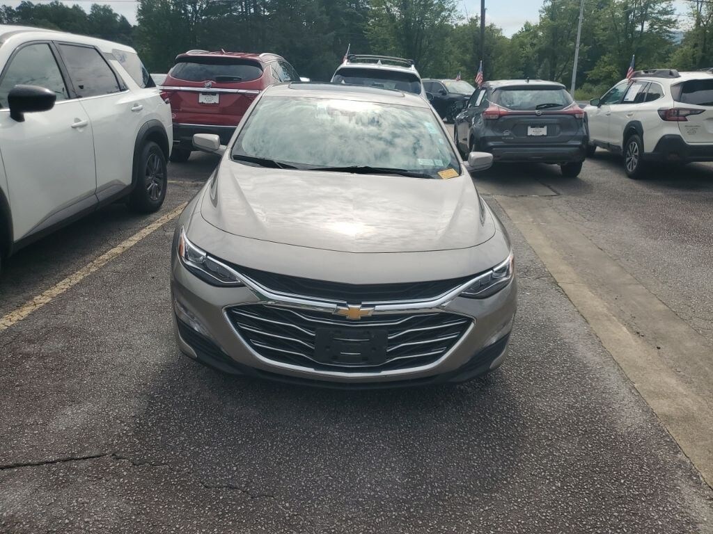 Used 2024 Chevrolet Malibu LT Sedan