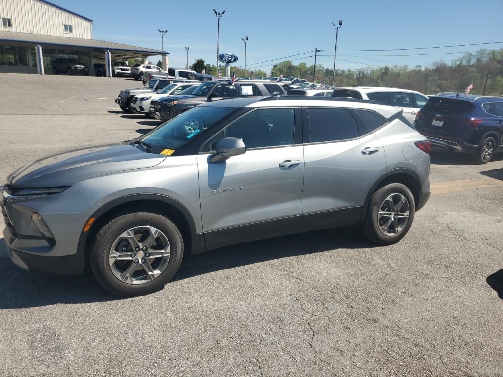 2024 Chevrolet Blazer 2LT