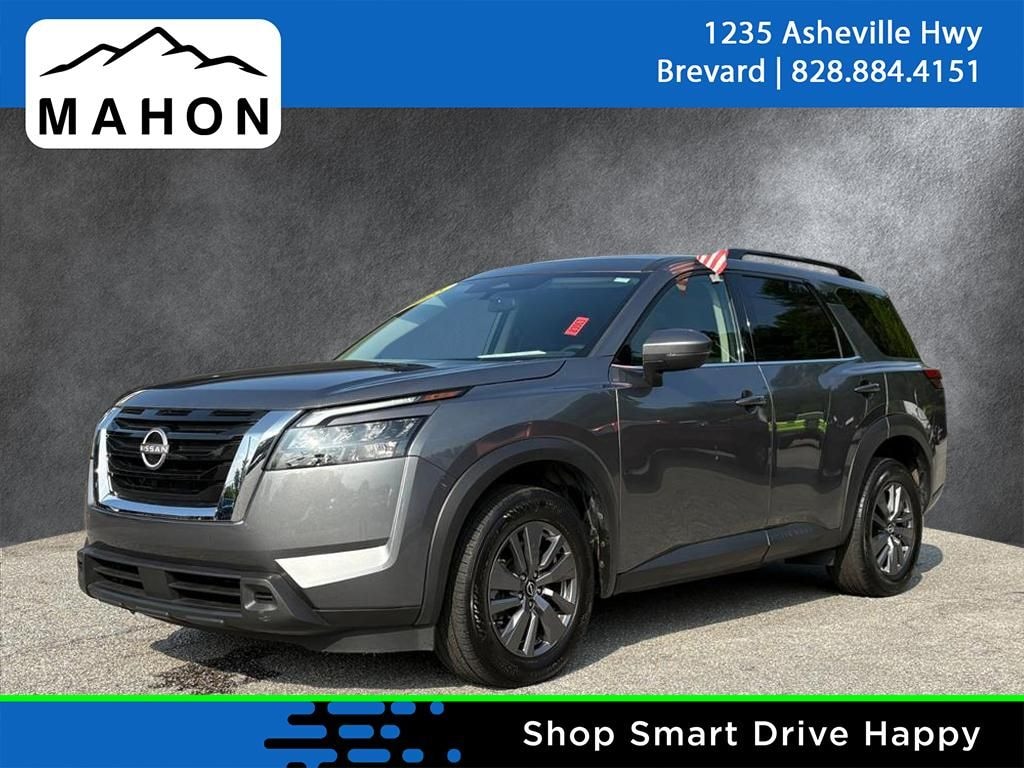 Used 2025 Nissan Pathfinder SV SUV