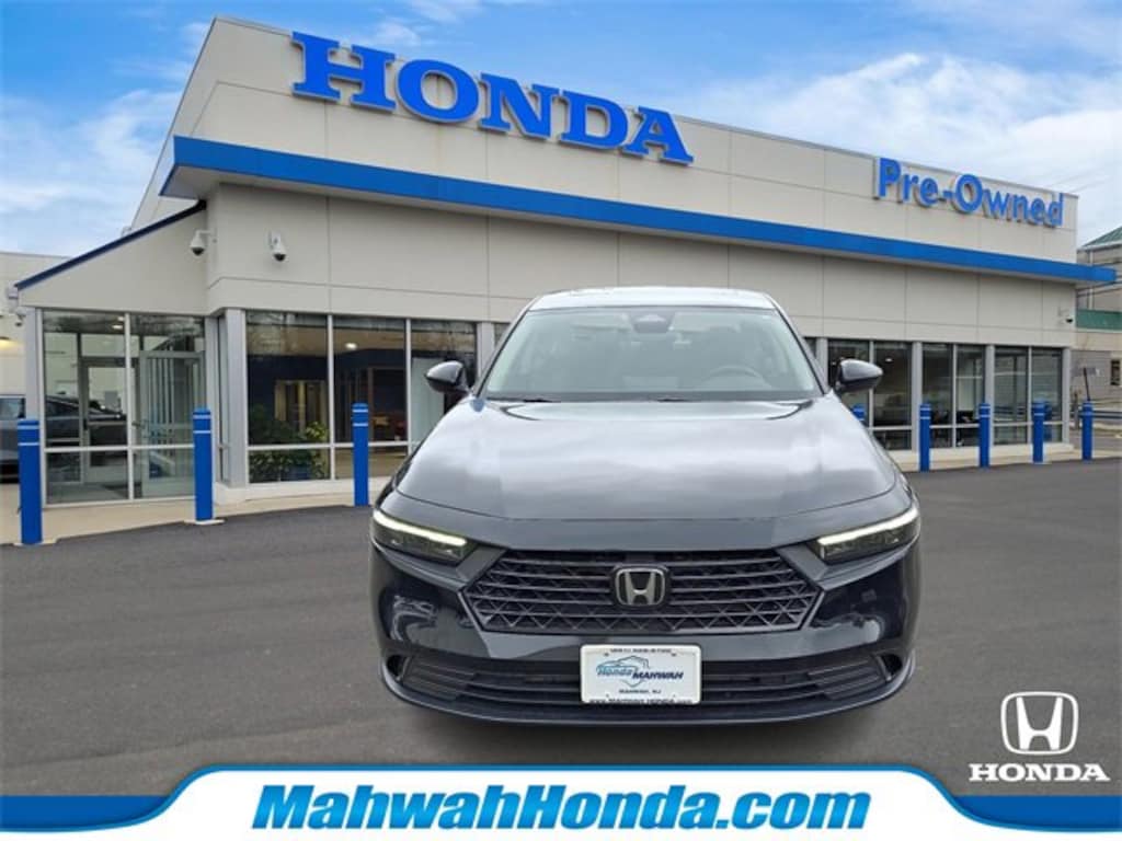 Used 2024 Honda Accord EX Sedan