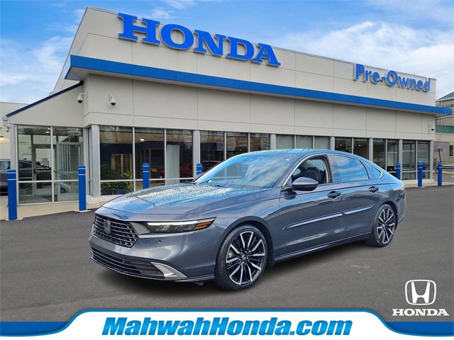 2024 Honda Accord Hybrid Touring's photo