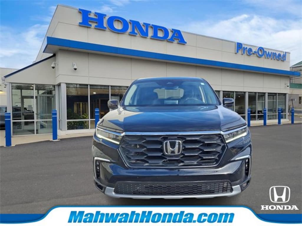 Used 2025 Honda Pilot EX-L SUV