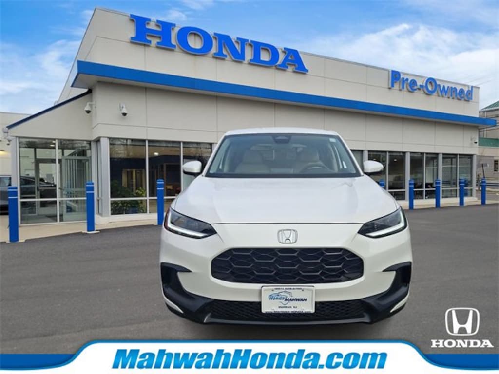 Used 2025 Honda HR-V LX SUV