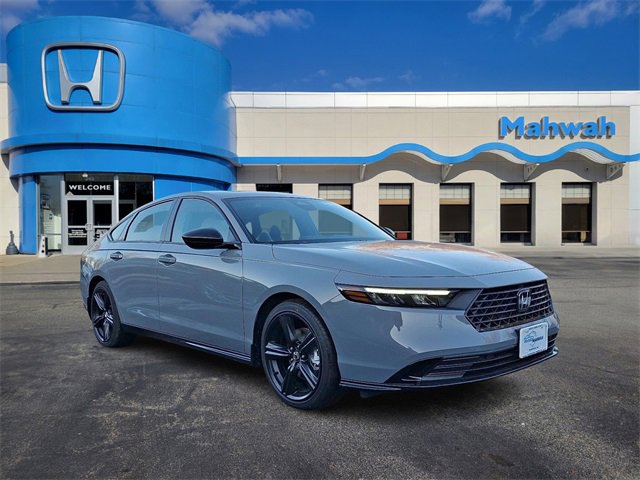 2025 Honda Accord Hybrid Sport-L photo 2