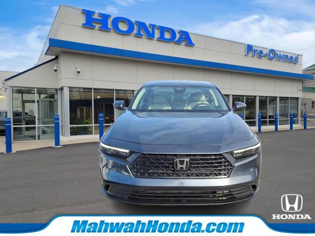 Used 2025 Honda Accord LX Sedan