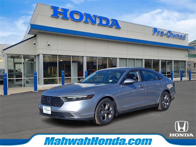 2023 Honda Accord EX's photo