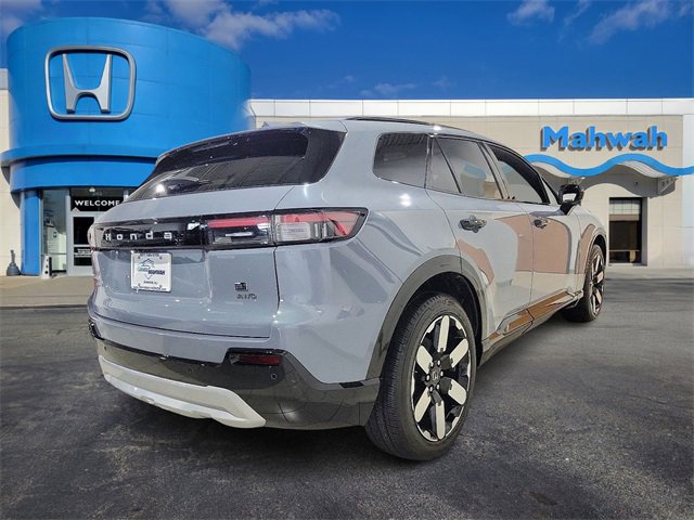 2025 Honda Prologue Elite photo 3