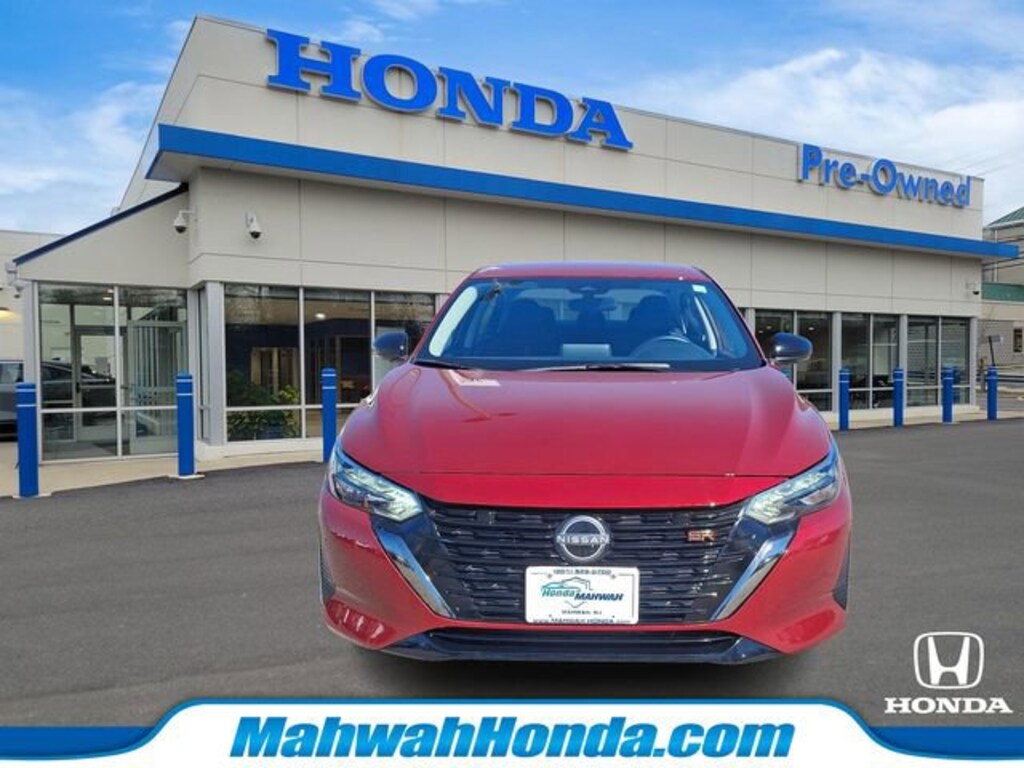 Used 2025 Nissan Sentra SR Sedan