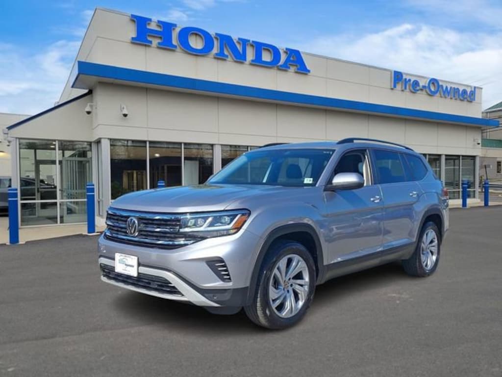 Used 2021 Volkswagen Atlas 3.6L V6 SE w/Technology 4MOTION SUV