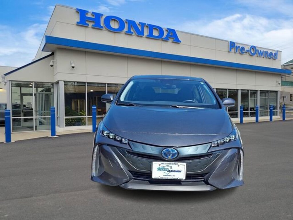 Used 2022 Toyota Prius Prime LE Hatchback