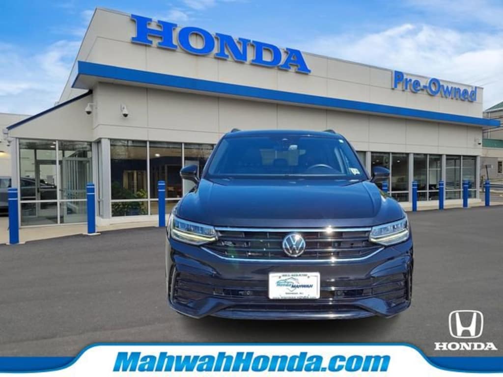 Used 2022 Volkswagen Tiguan 2.0T SE R-Line Black SUV