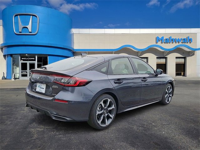 2026 Honda Civic Hatchback Hybrid Sport Touring photo 3