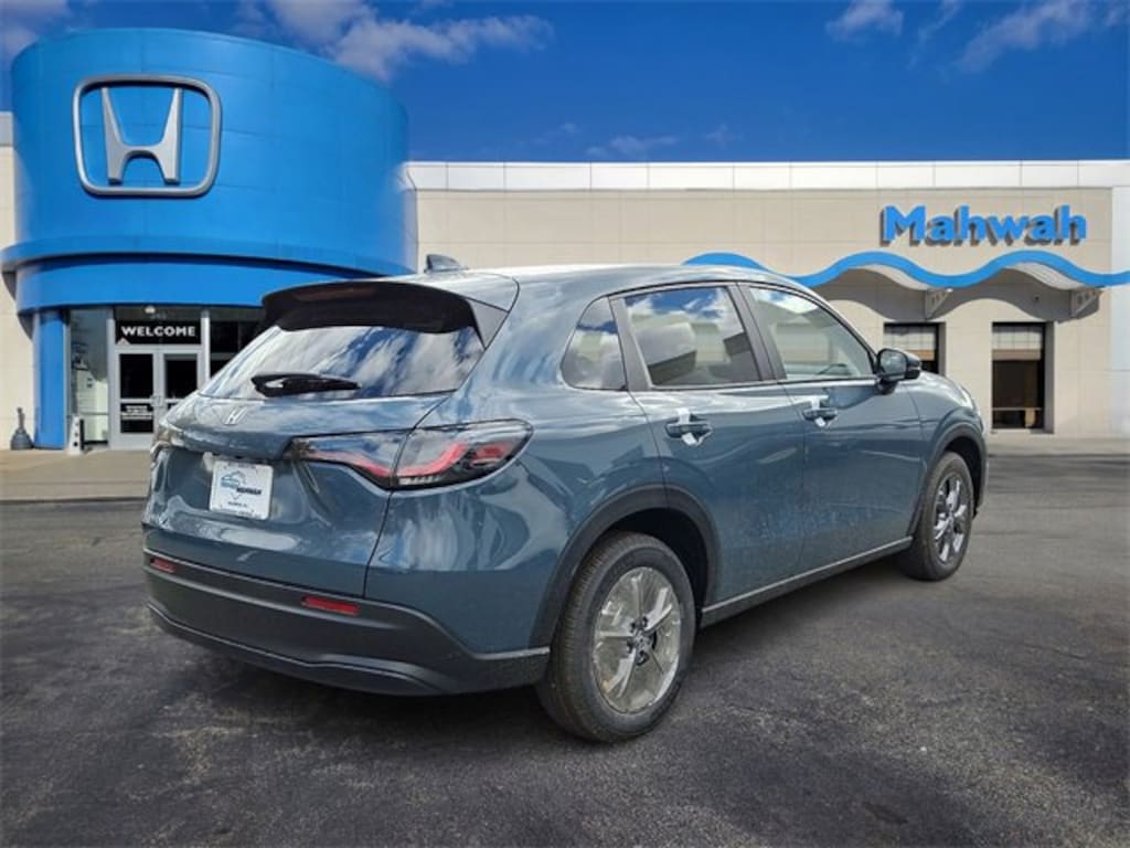 New 2026 Honda HR-V LX SUV