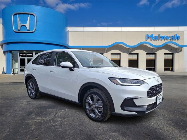 2026 Honda HR-V LX photo 2