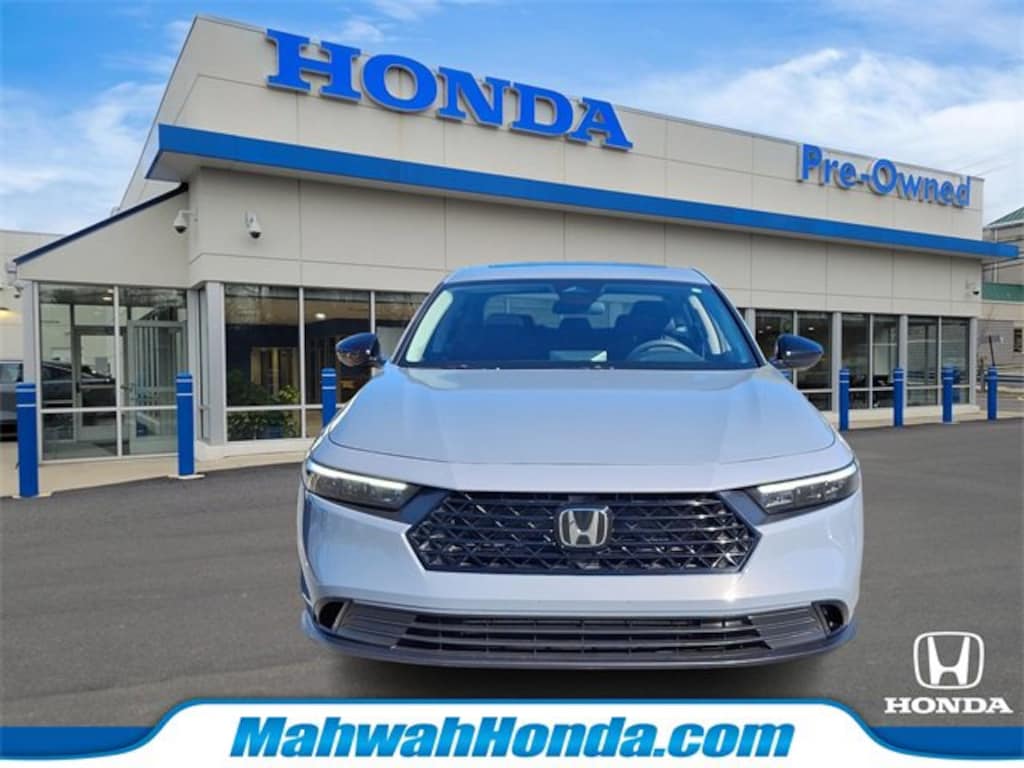 Used 2025 Honda Accord SE Sedan