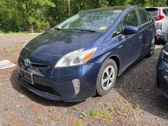 2013 Toyota Prius Four's photo