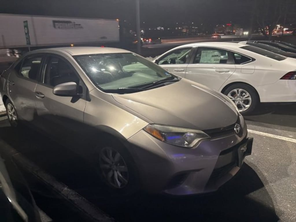 Used 2015 Toyota Corolla Sedan