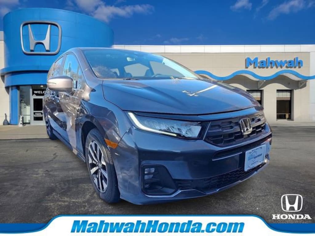 New 2026 Honda Odyssey EX-L Van Passenger