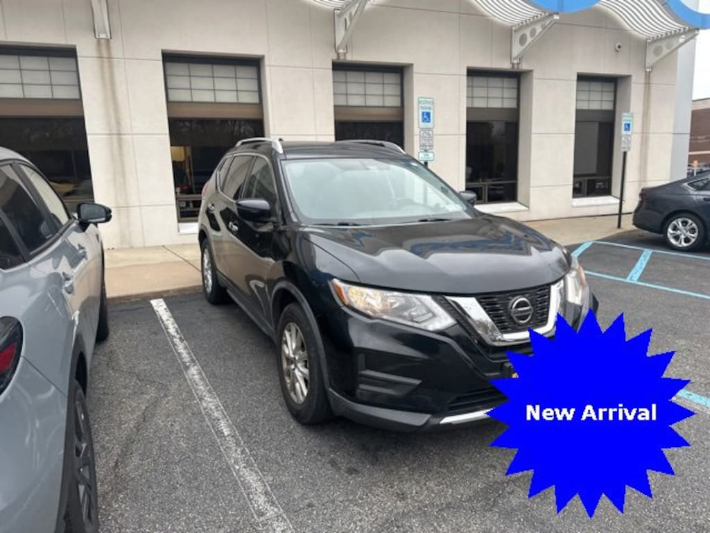 Used 2018 Nissan Rogue SV SUV