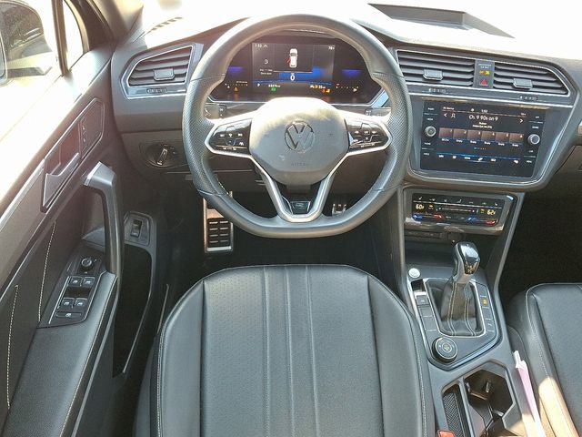 2022 Volkswagen Tiguan SE R-LINE BLACK - Photo 11