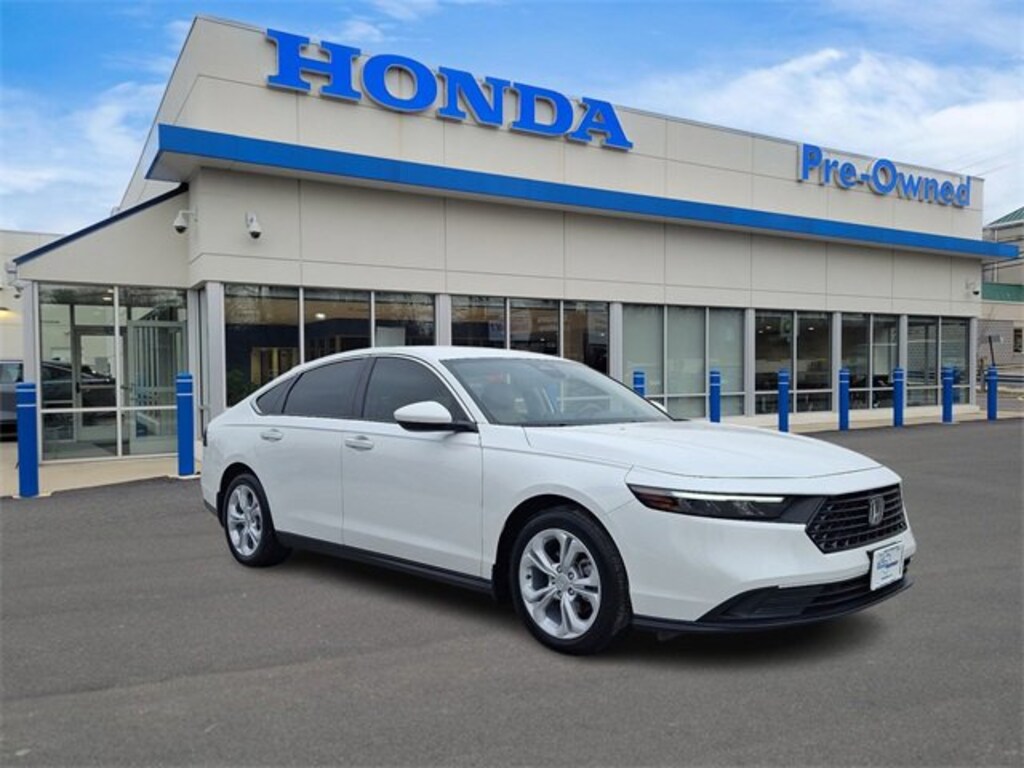 Used 2025 Honda Accord LX Sedan