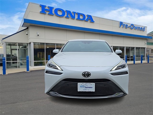 2023 Toyota Mirai XLE photo 2
