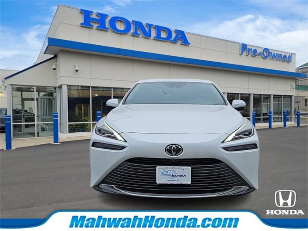 Used 2023 Toyota Mirai XLE Sedan