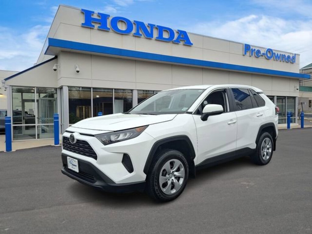 Used 2022 Toyota RAV4 LE SUV