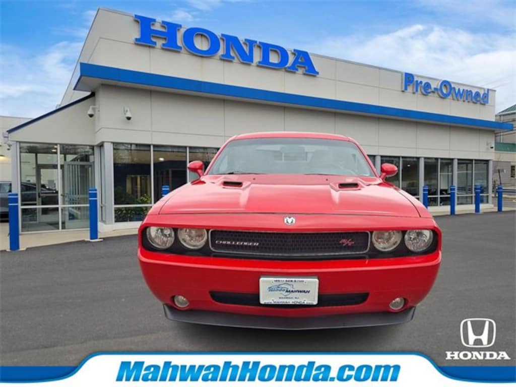 Used 2010 Dodge Challenger R/T Coupe
