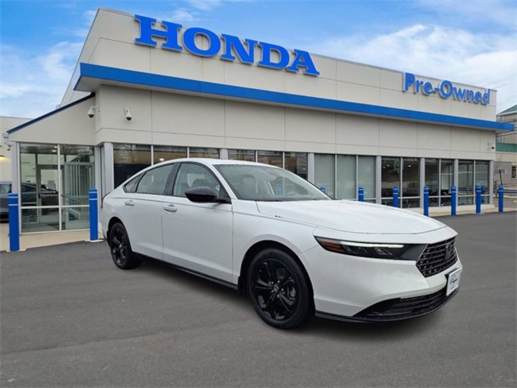 Used 2025 Honda Accord SE Sedan