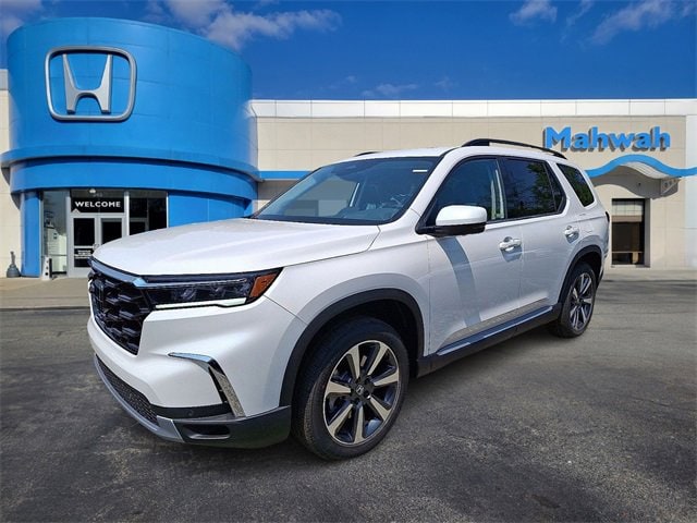 2025 Honda Pilot Elite's photo