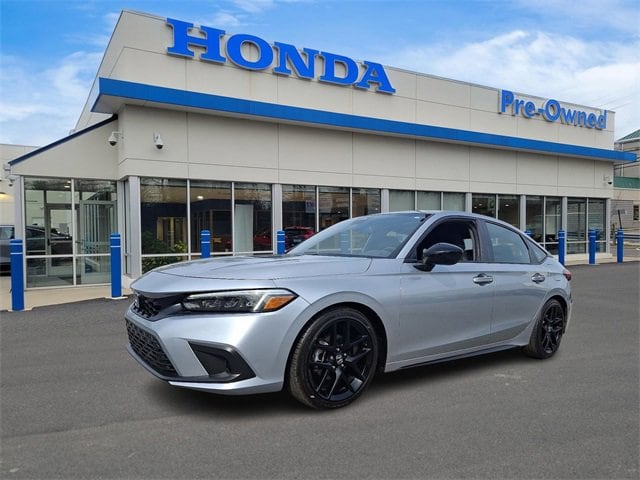 2024 Honda Civic Hatchback Sport's photo