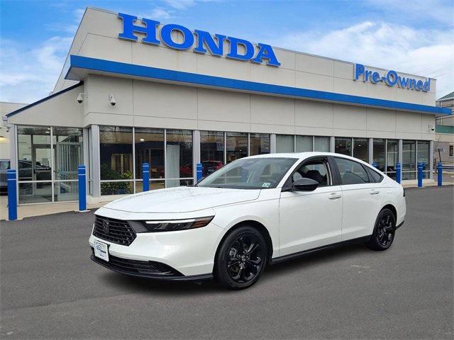 2025 Honda Accord SE's photo