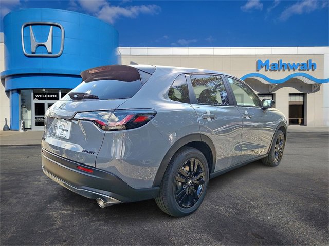 2026 Honda HR-V Sport photo 3