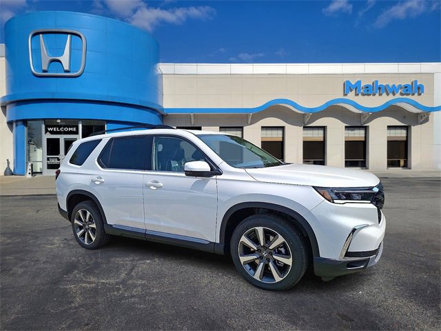 2025 Honda Pilot Elite photo 2