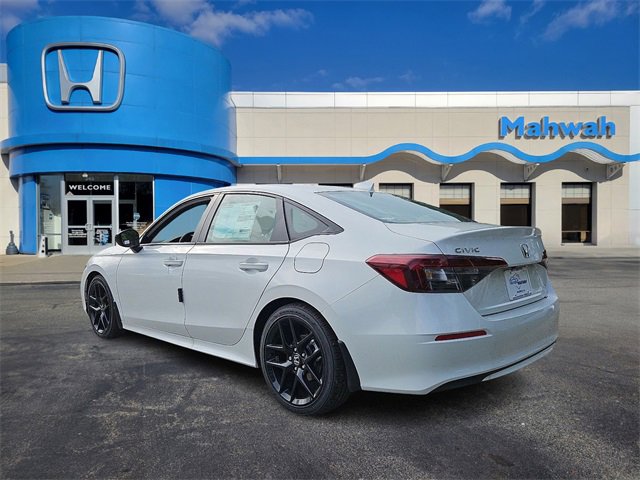 2026 Honda Civic Sport photo 4