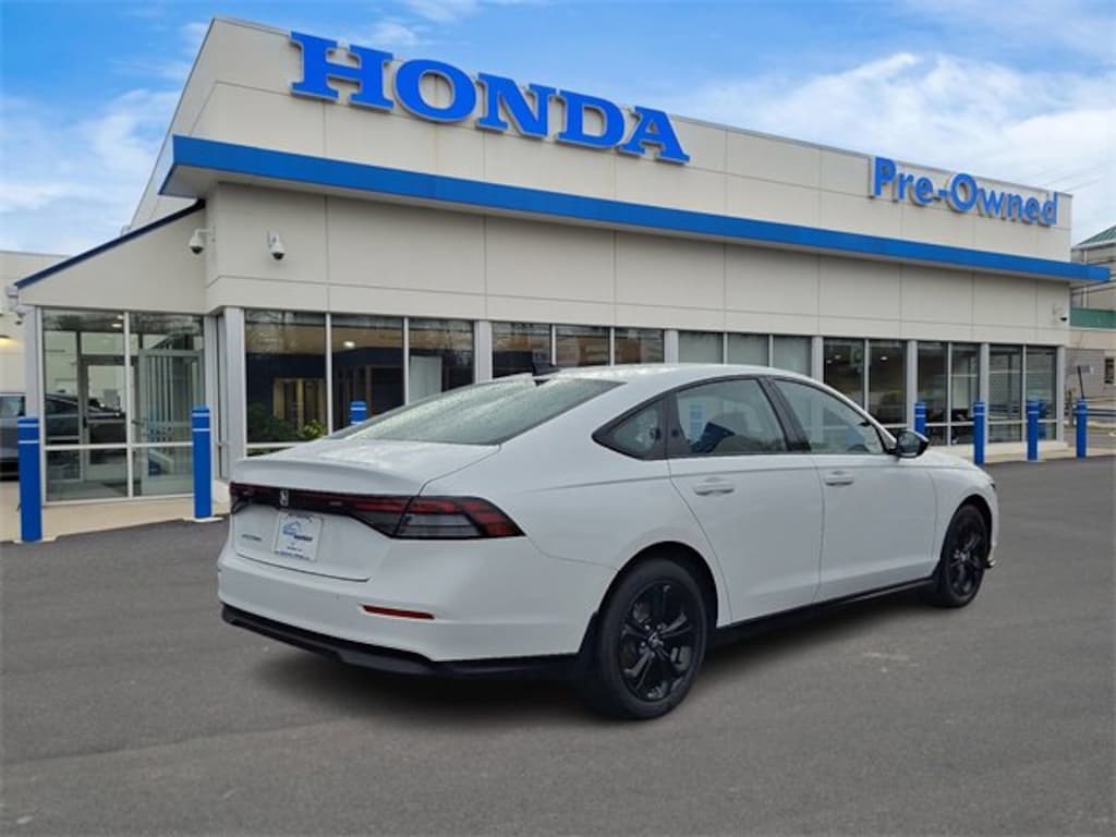 Used 2025 Honda Accord SE Sedan
