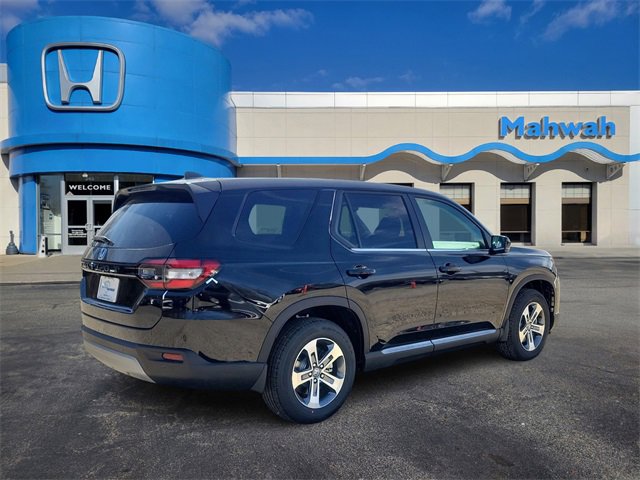 2025 Honda Pilot EX-L photo 3