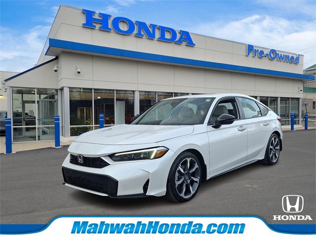 2025 Honda Civic Hatchback Sport Touring's photo