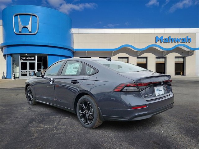2025 Honda Accord SE photo 3