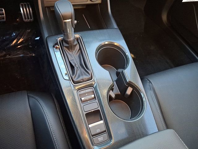 2025 Honda Civic Hatchback Sport Touring - Photo 13