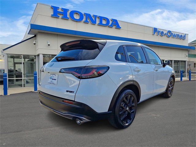 2025 Honda HR-V Sport photo 4