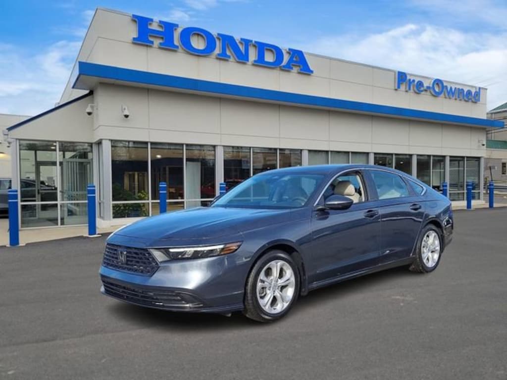 Used 2025 Honda Accord LX Sedan