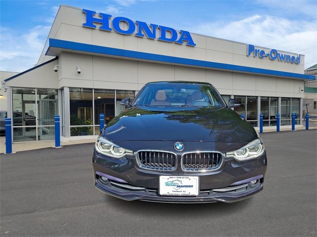 Used 2018 BMW 3 Series 330i with VIN WBA8D9G56JNU70046 for sale in Mahwah, NJ