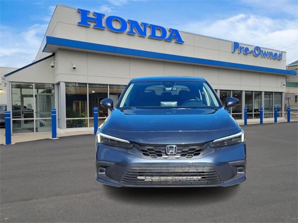Used 2024 Honda Civic EX-L Hatchback